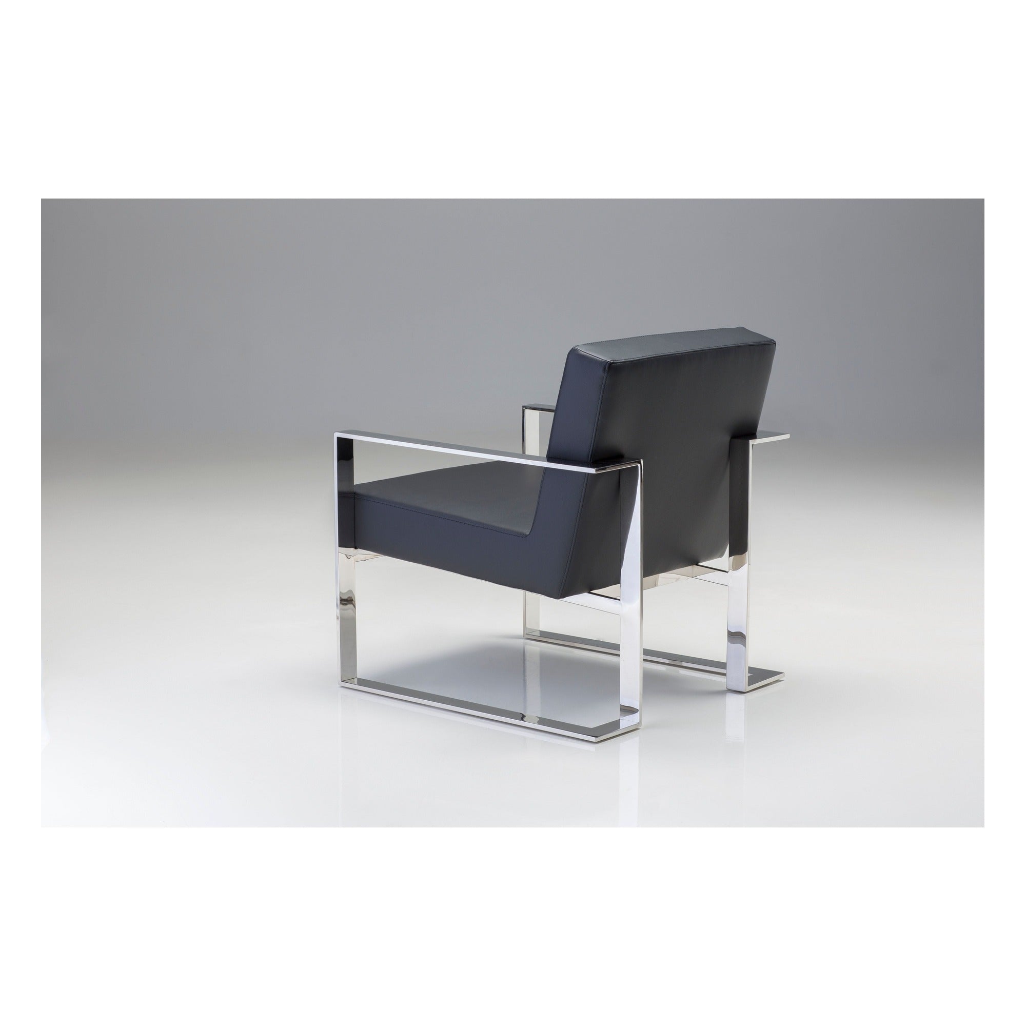 Motivo Armchair by Mobital - image 3