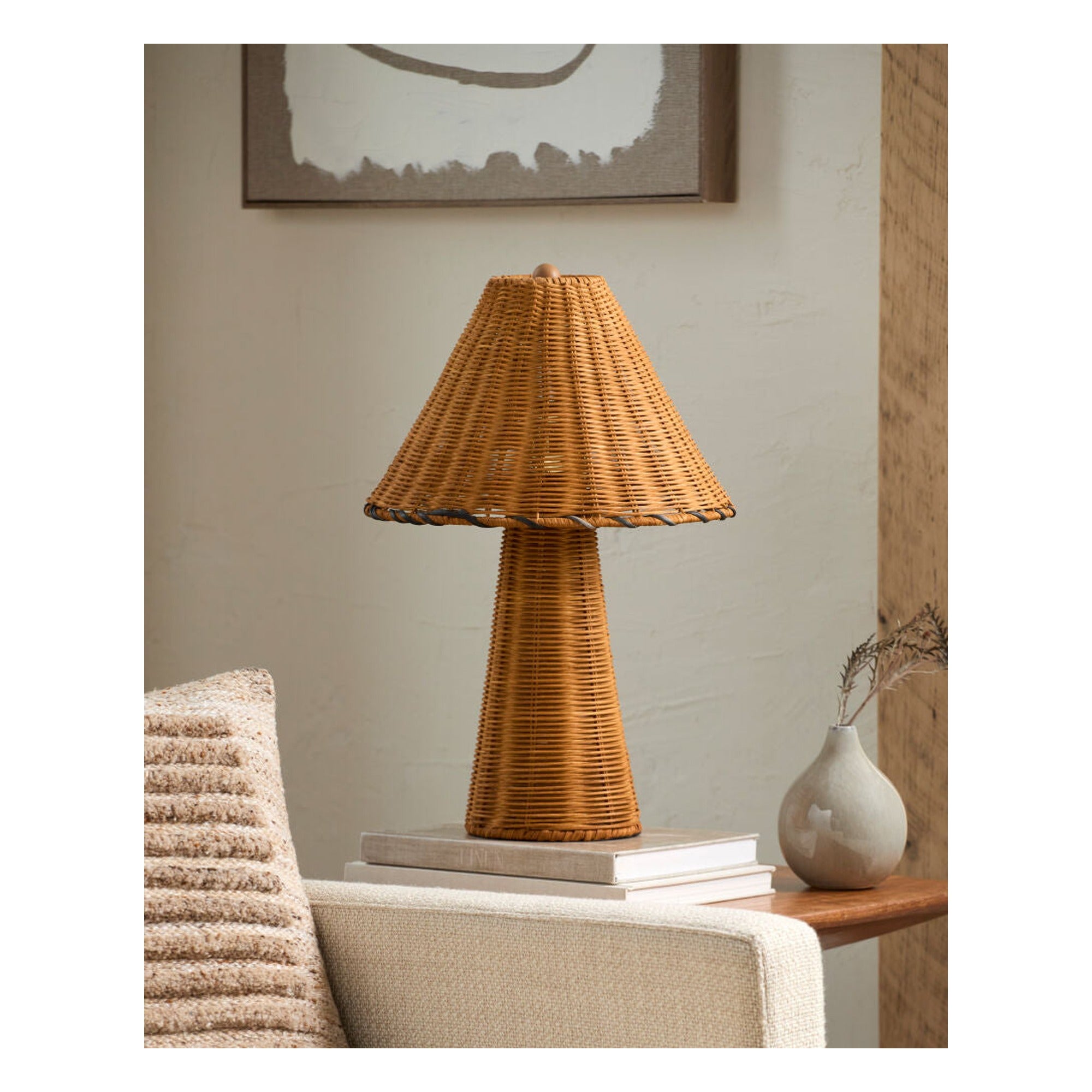Maroya Accent Table Lamp MRYA-001 - styleshot