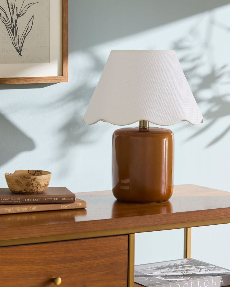 Marivela Accent Table Lamp MVLA-014 - styleshot