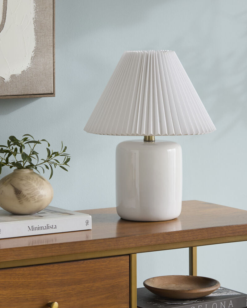 Marivela Accent Table Lamp MVLA-020 - styleshot