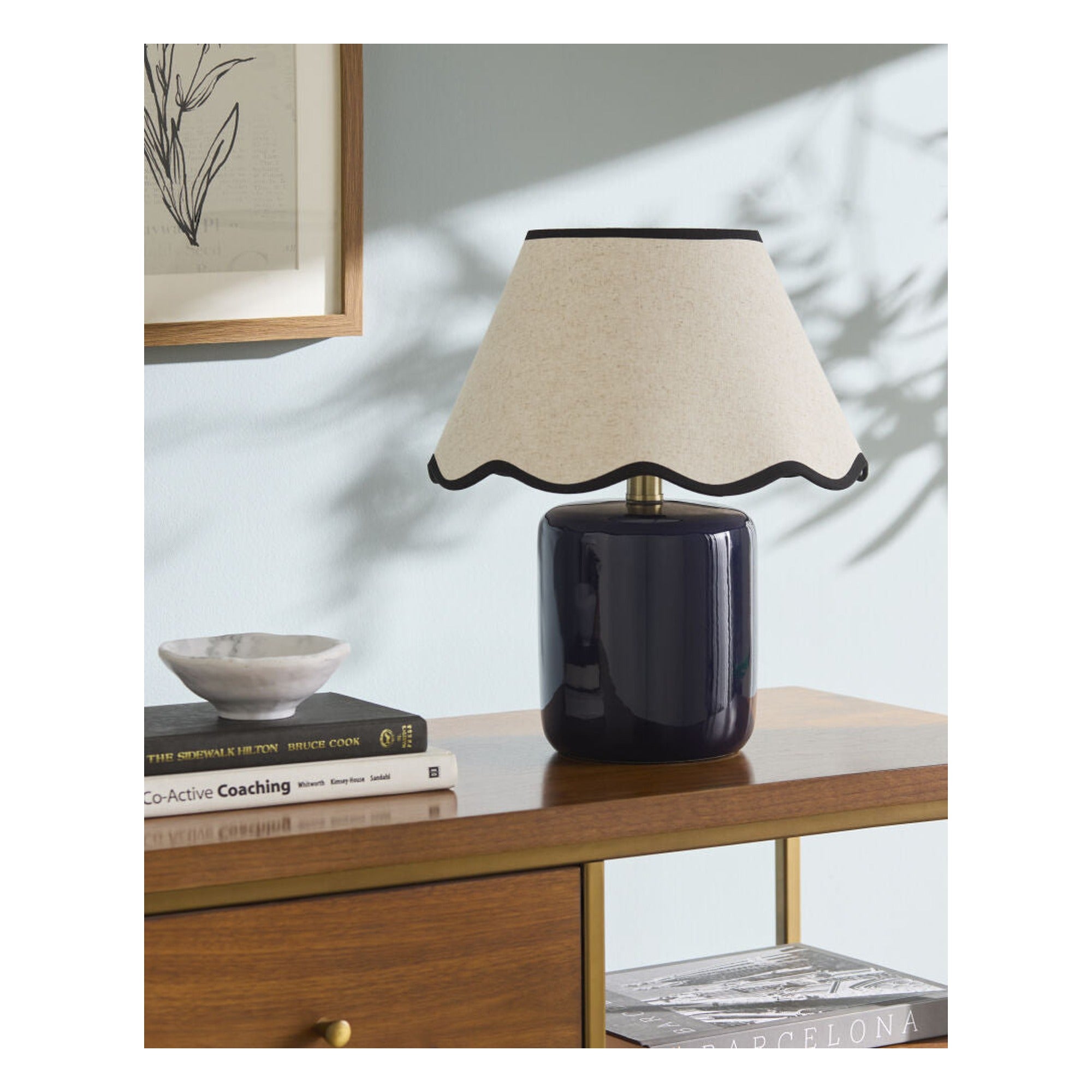 Marivela Accent Table Lamp MVLA-023 - styleshot