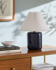 Marivela Accent Table Lamp MVLA-024 - styleshot