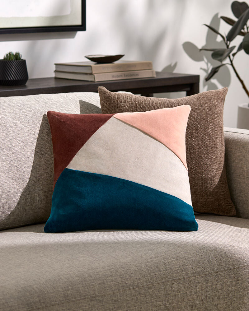 Moza Accent Pillow MZA-002 - styleshot