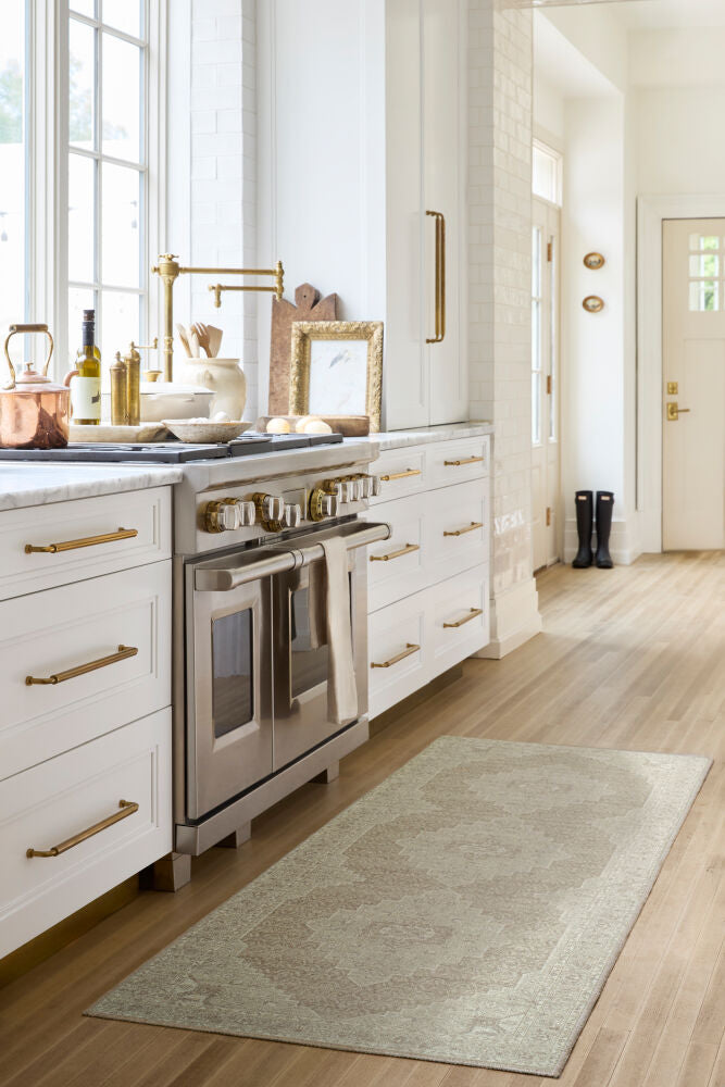 Athiyo Ivory/Tan Machine Woven Rug - roomscene