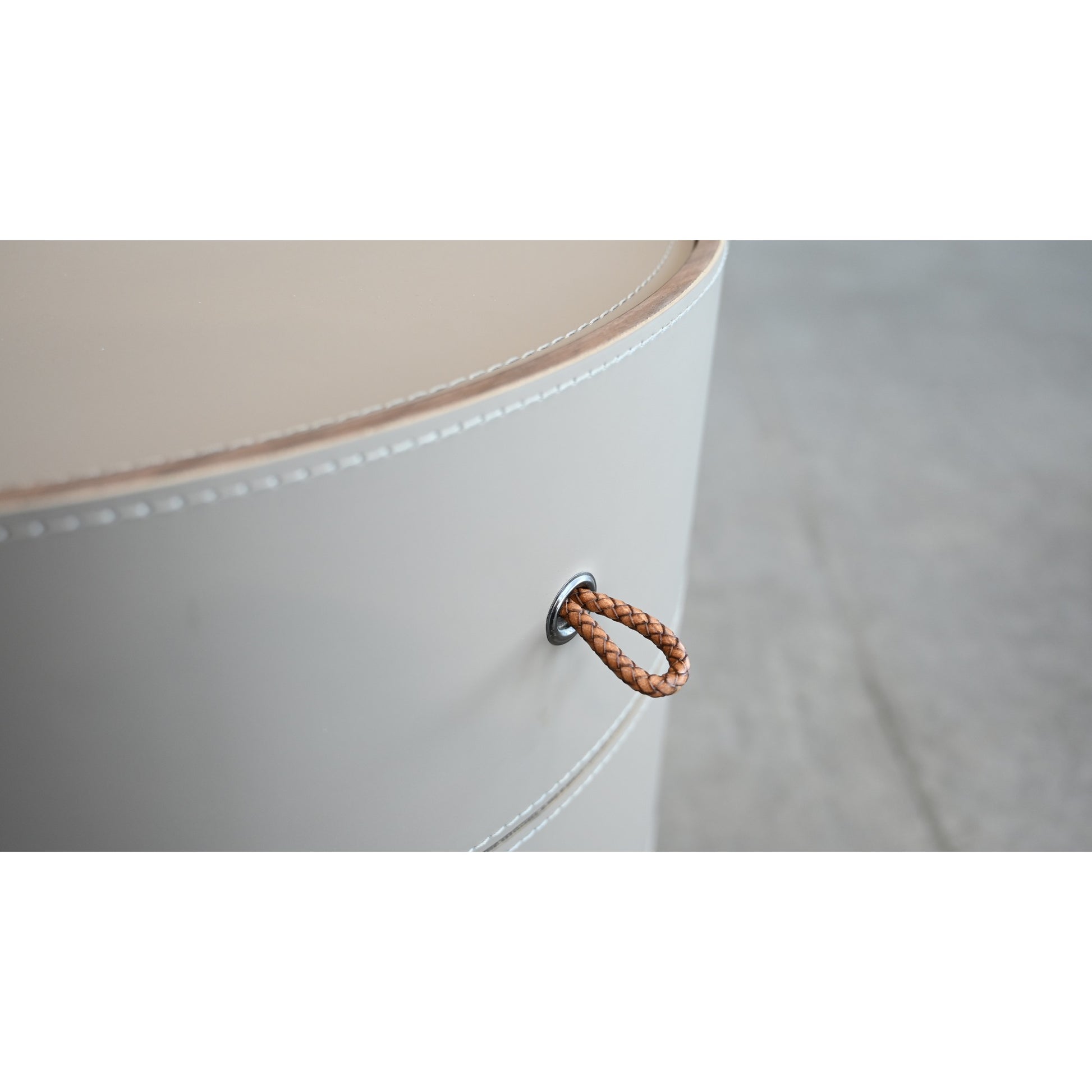 Neru Side Table Round by Mobital - image 3