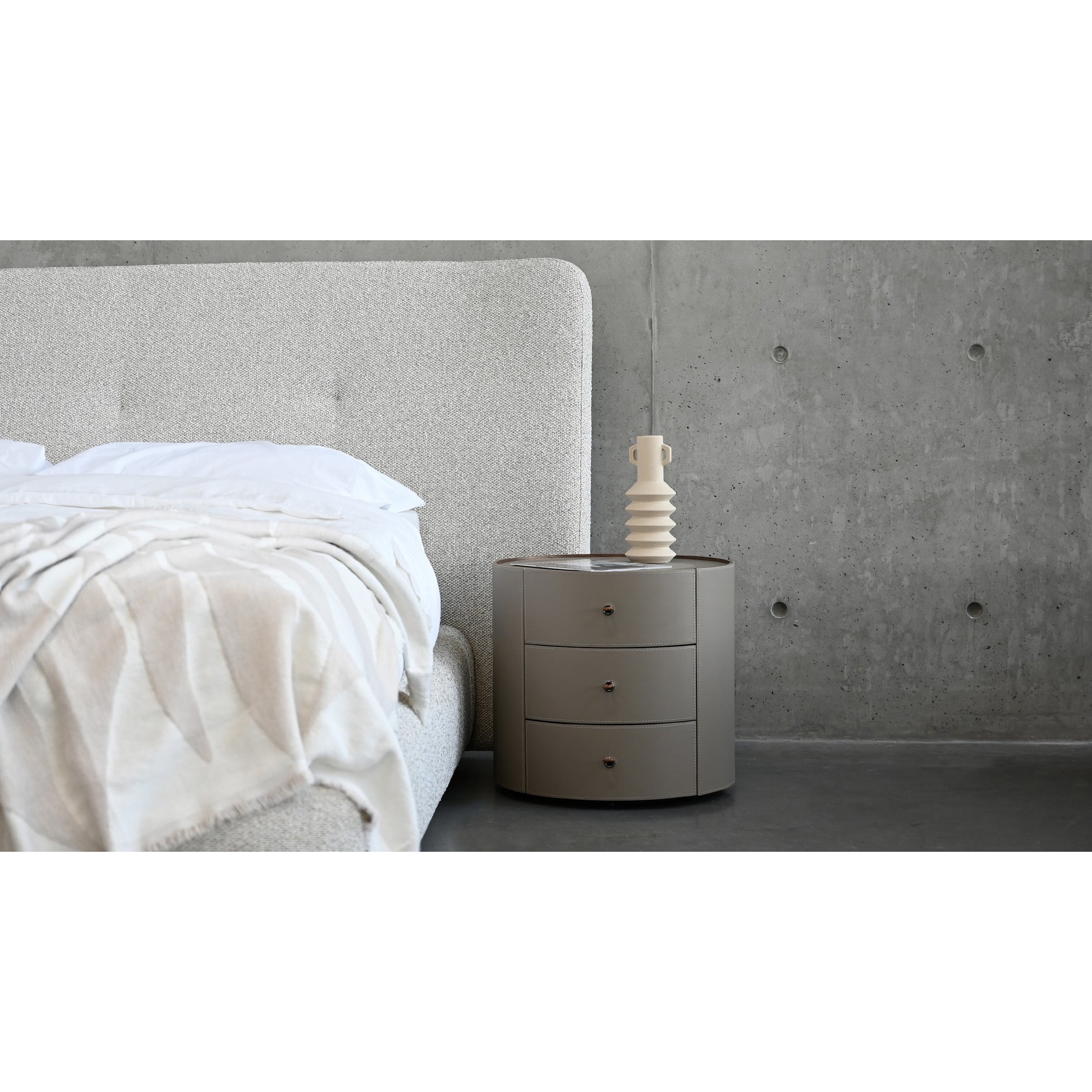 Neru Side Table Round by Mobital - image 5