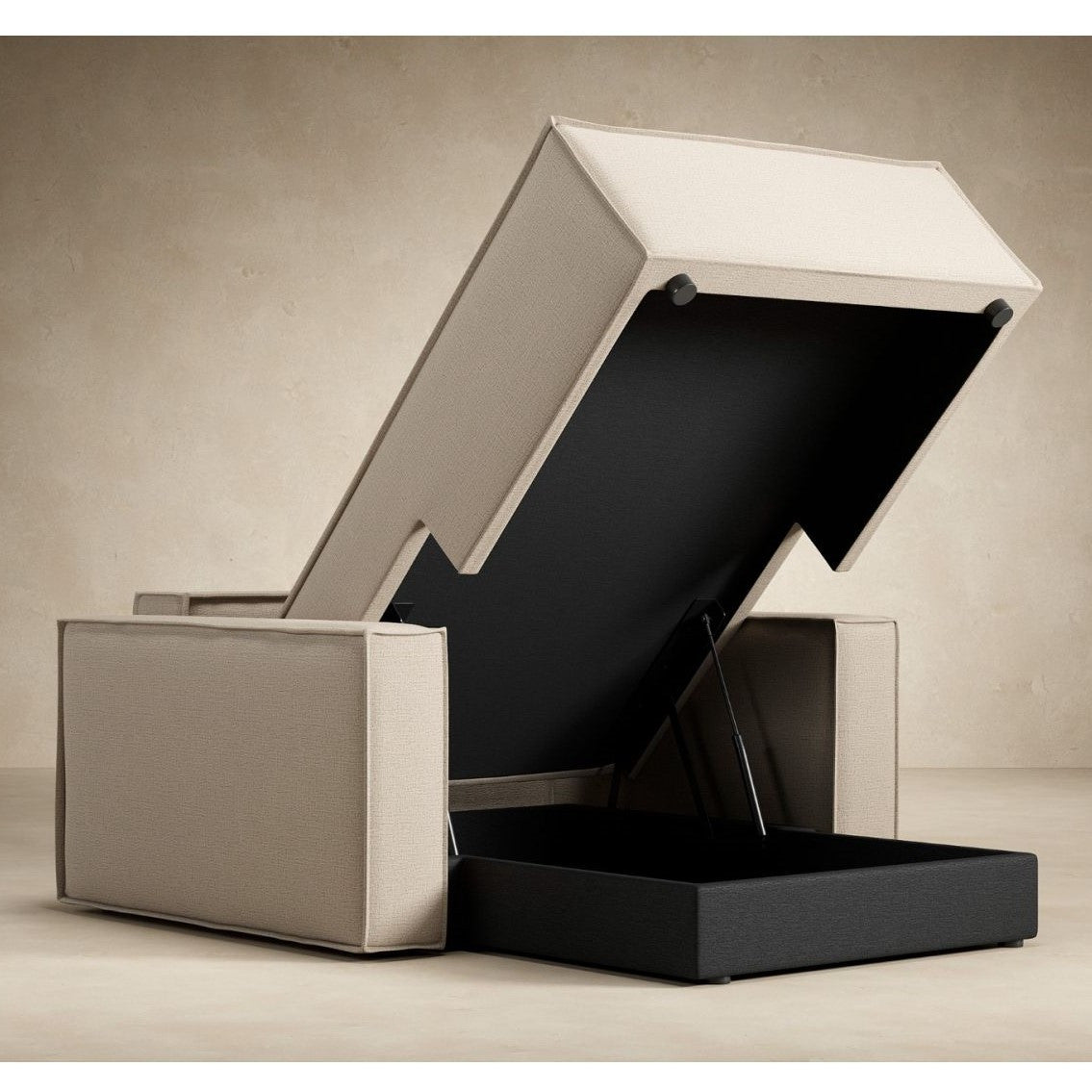 Newilla Lounger Chaise Chair with Standard Arms