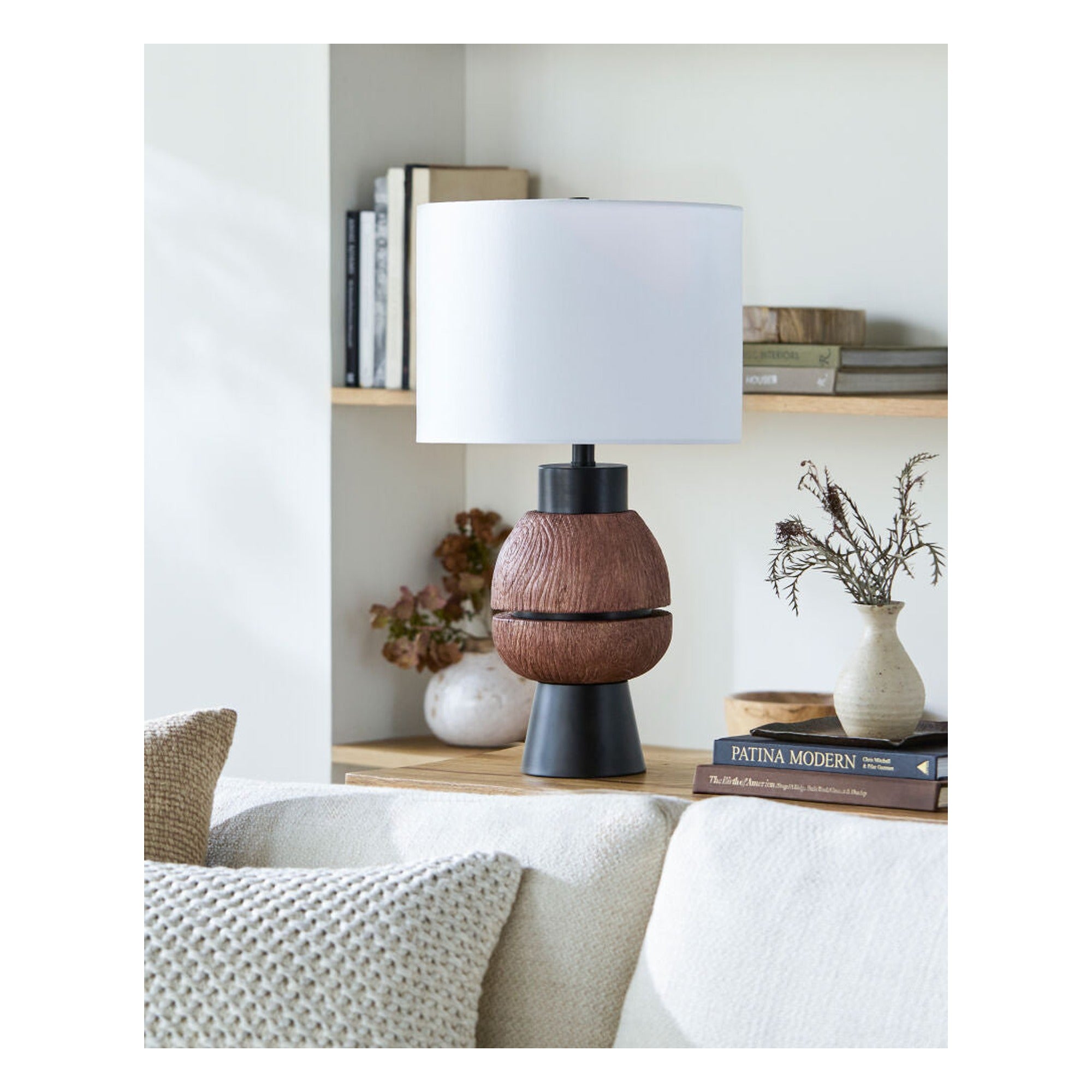Niobe Accent Table Lamp NIO-007 - styleshot