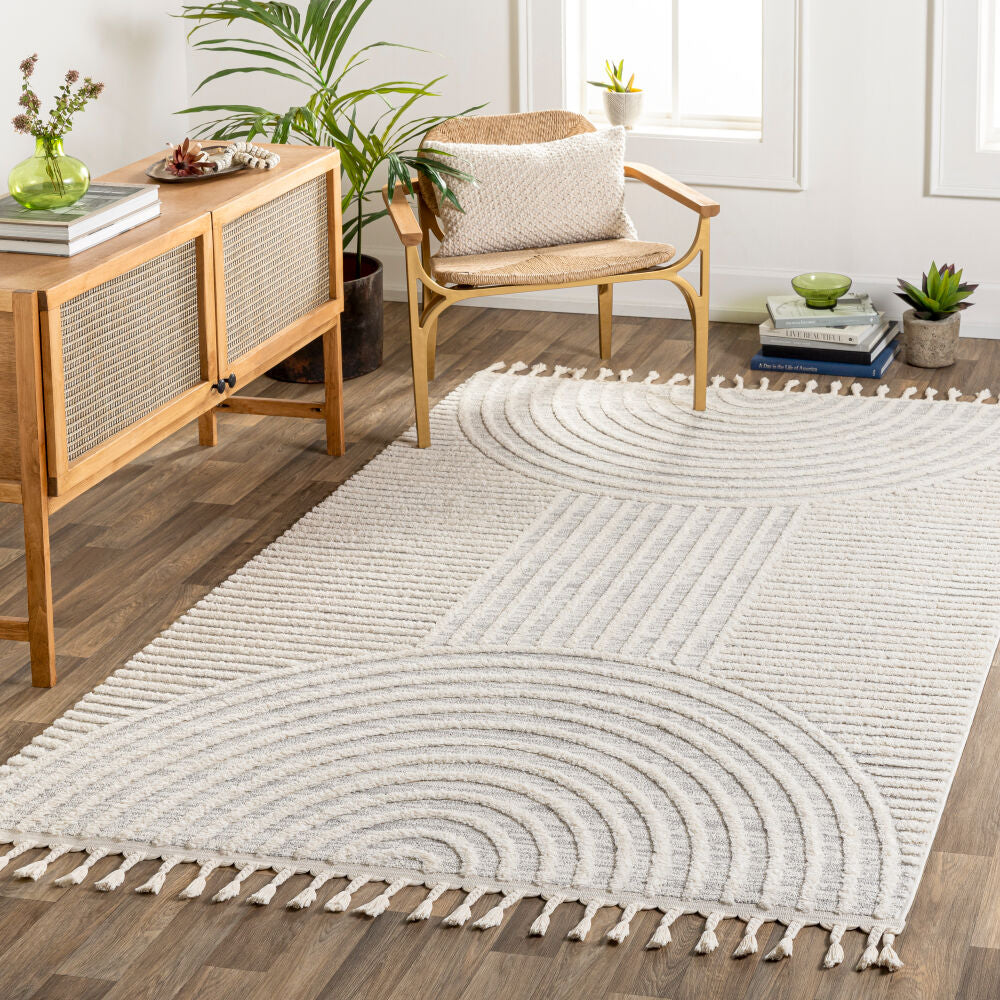 Nora Cream/Medium Gray Machine Woven Rug - roomscene