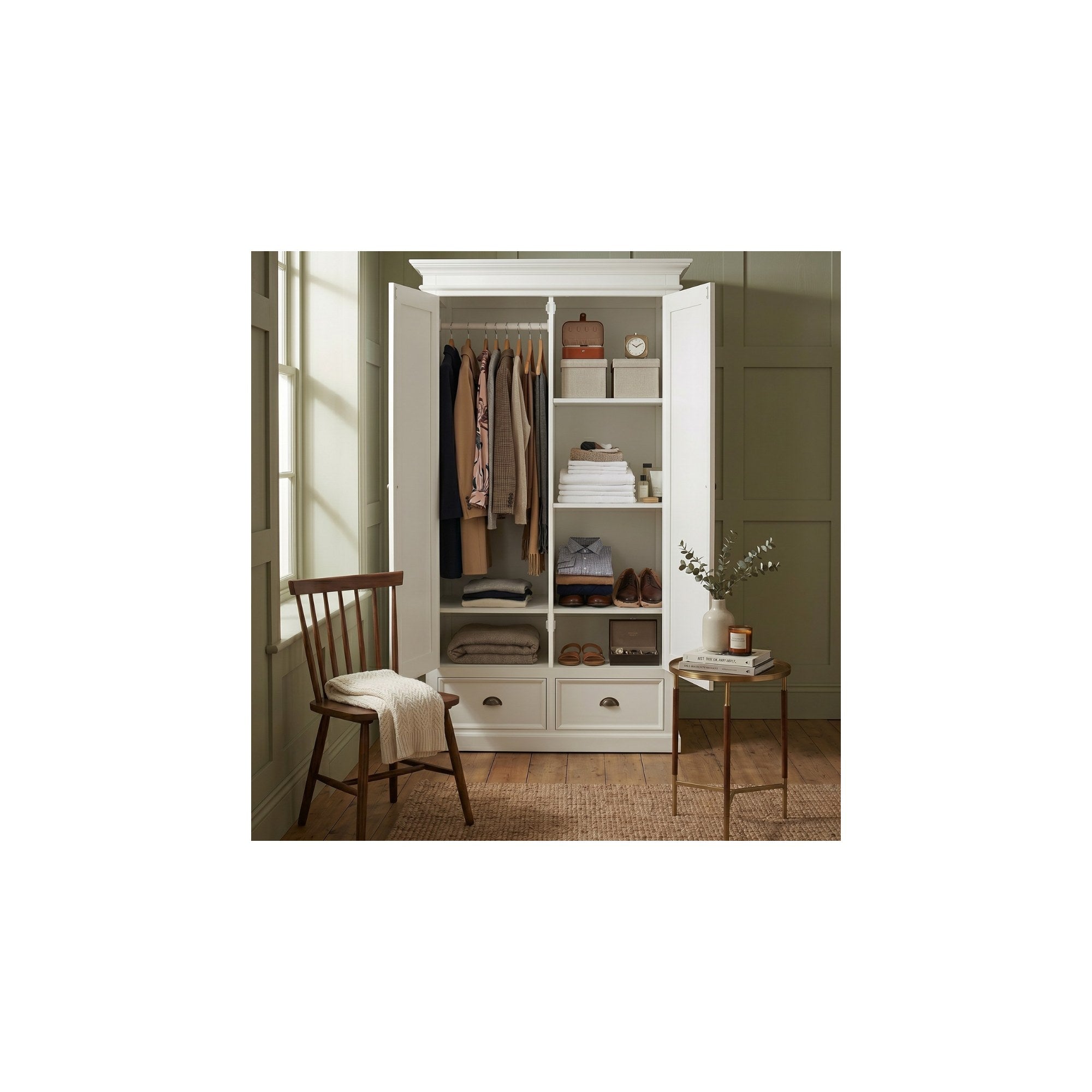 Nova Solo lifestyle image - French Coastal Wardrobe 43" - ZNS-W002