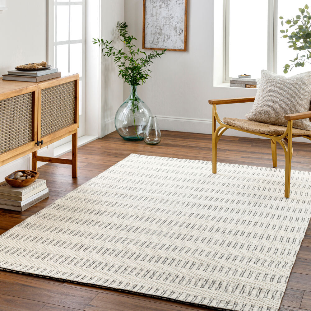 Nevada Black/Cream Handmade Rug - roomscene