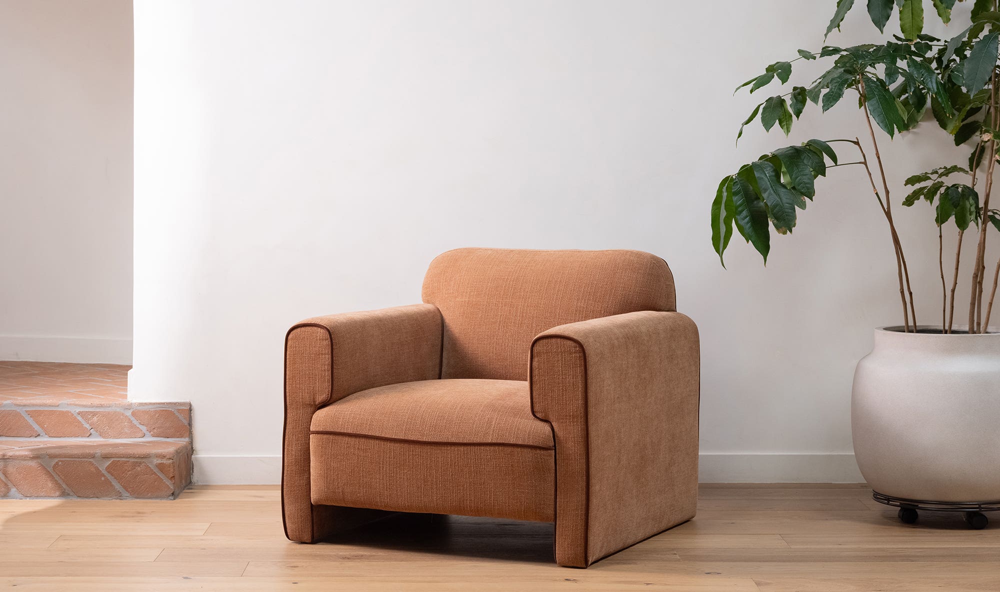 Leo Chair Light Brown by Moe's Home Collection - view 6
