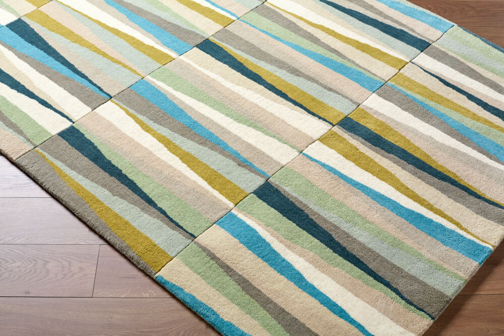 Oasis Beige/Sage Handmade Rug - corner