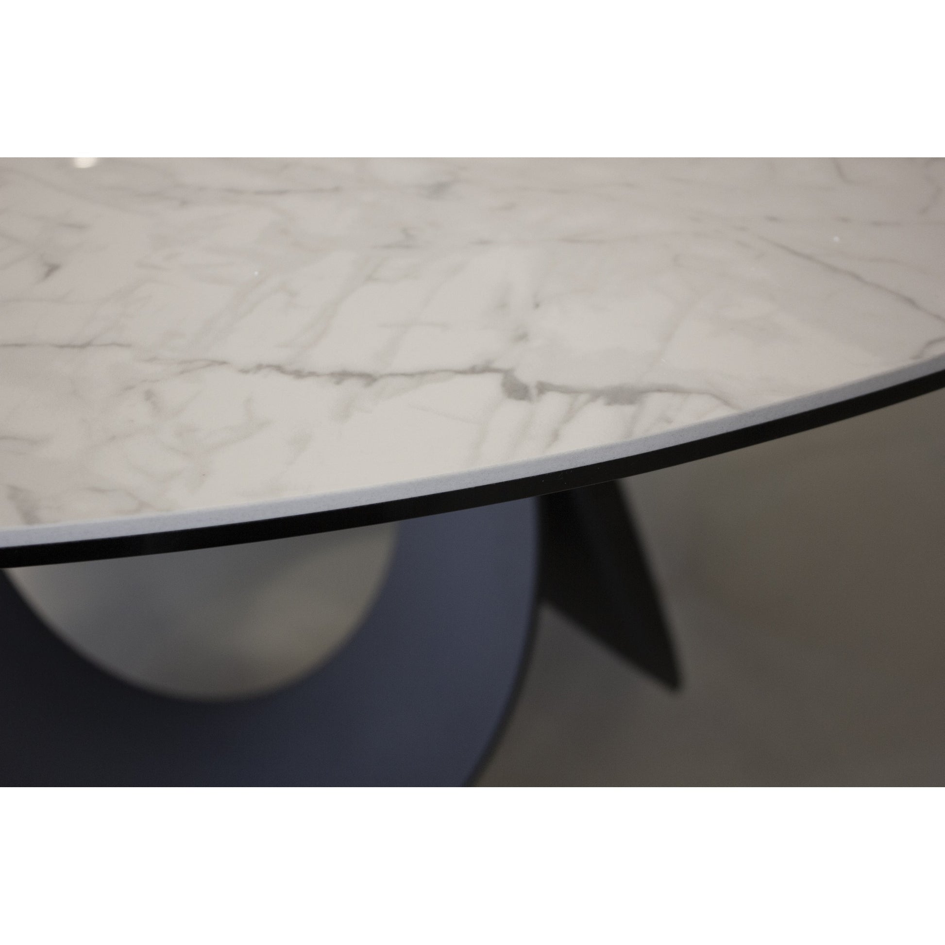 Optic Dining Table Round by Mobital - image 4