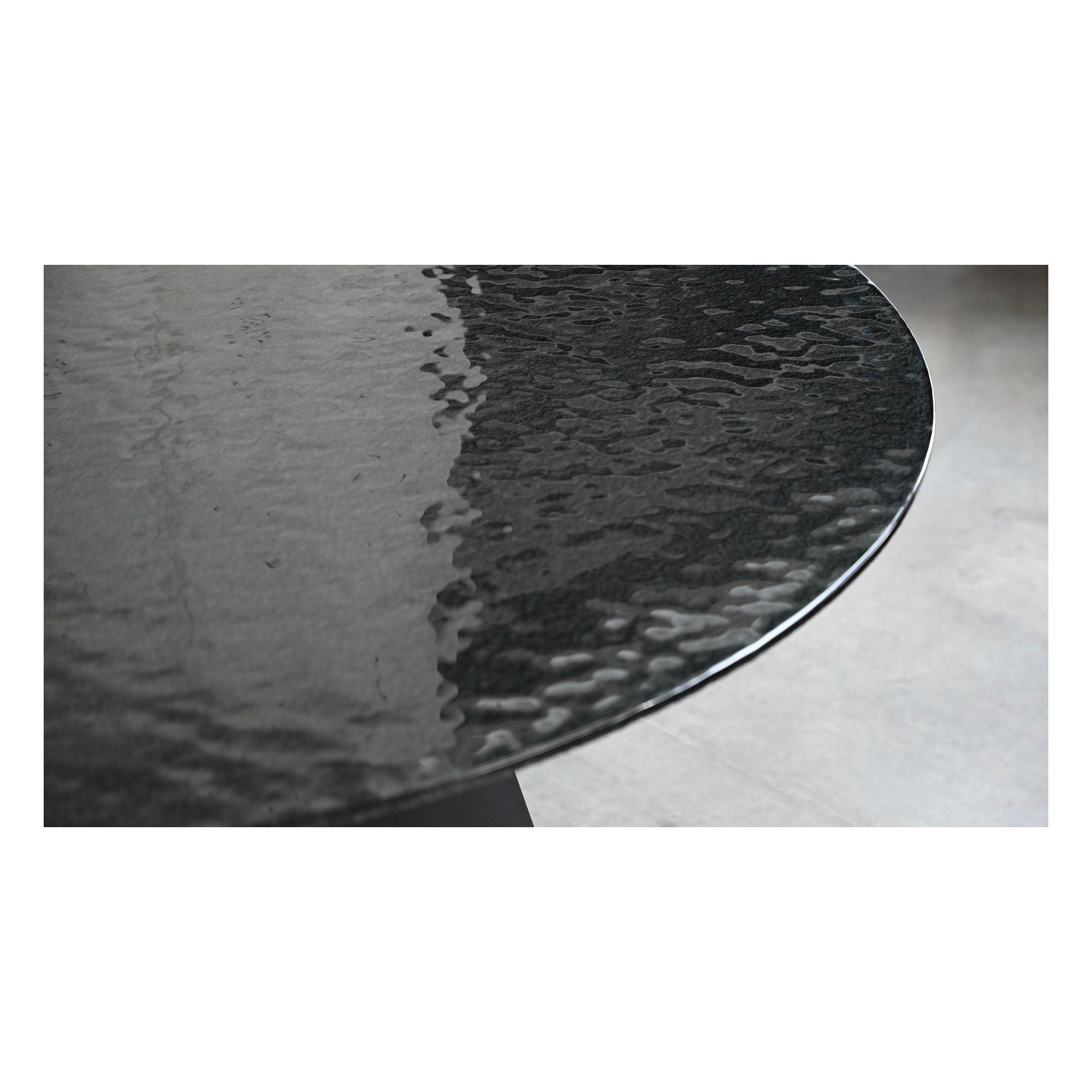 Orca Dining Table Round by Mobital - image 4