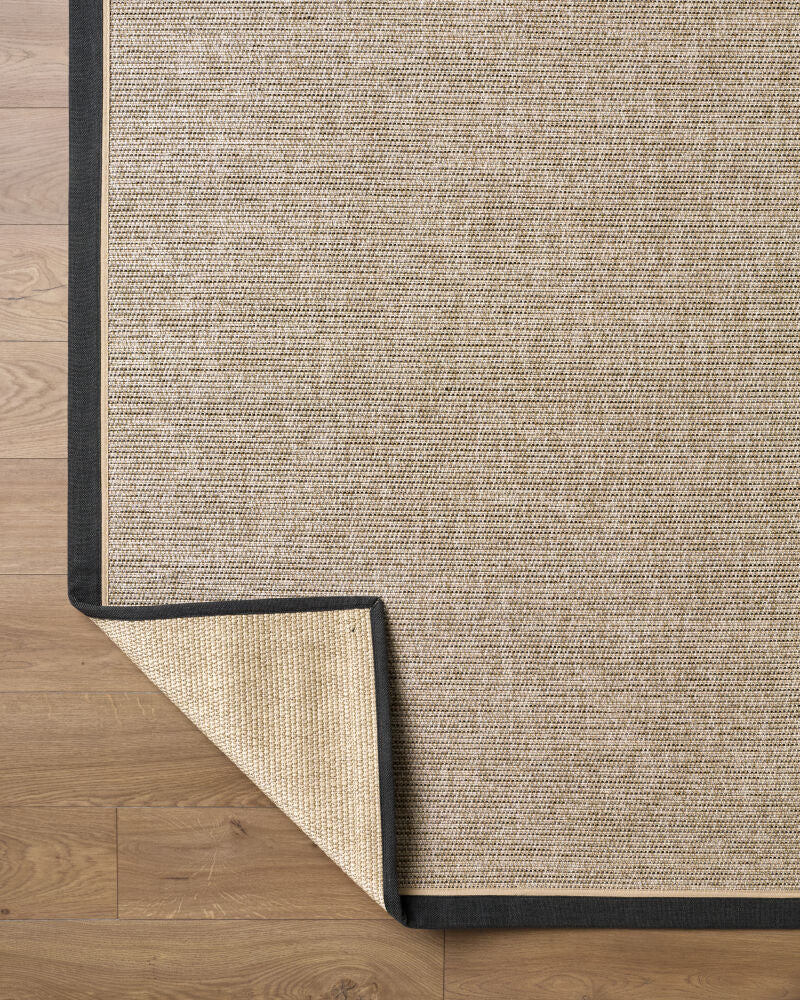 Paragon Black/Tan Machine Woven Rug PGR-2301 - fold