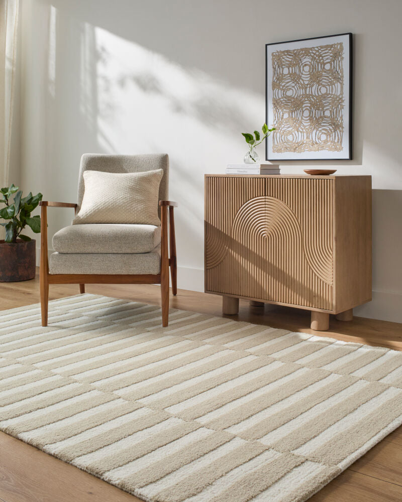 Idaho Ivory/Tan Handmade Rug - roomscene