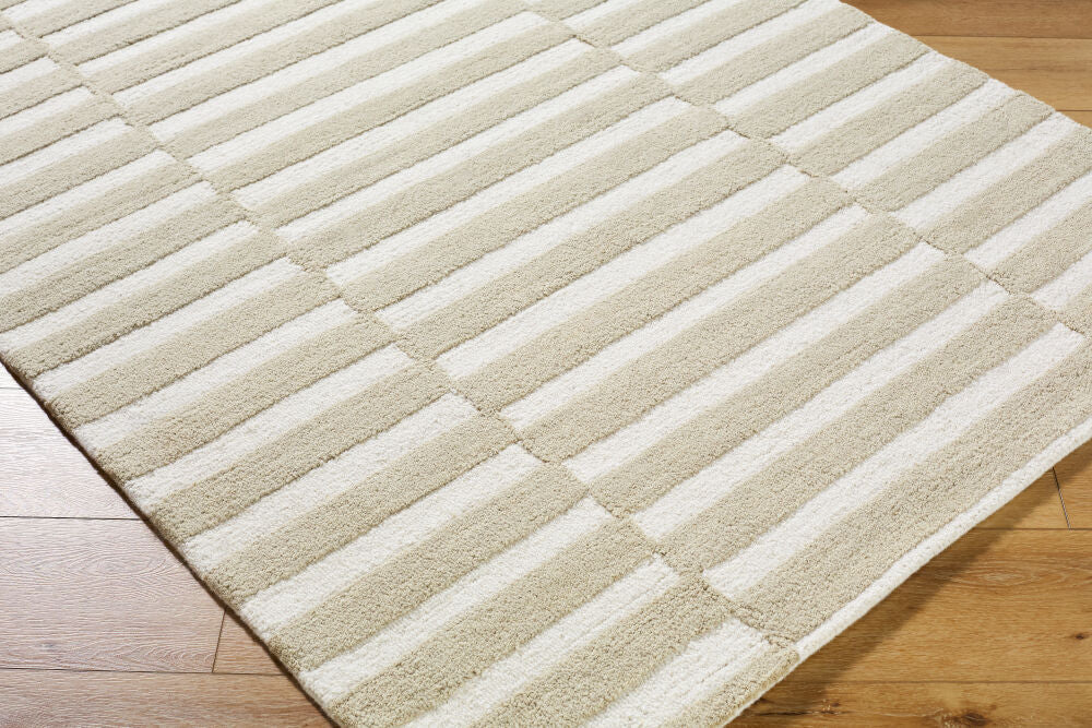 Idaho Ivory/Tan Handmade Rug - corner