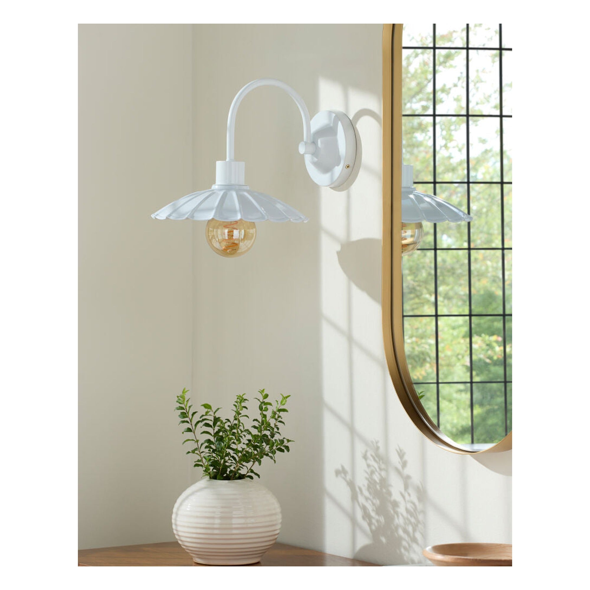 Pavona Wall Sconce PVON-007 - styleshot