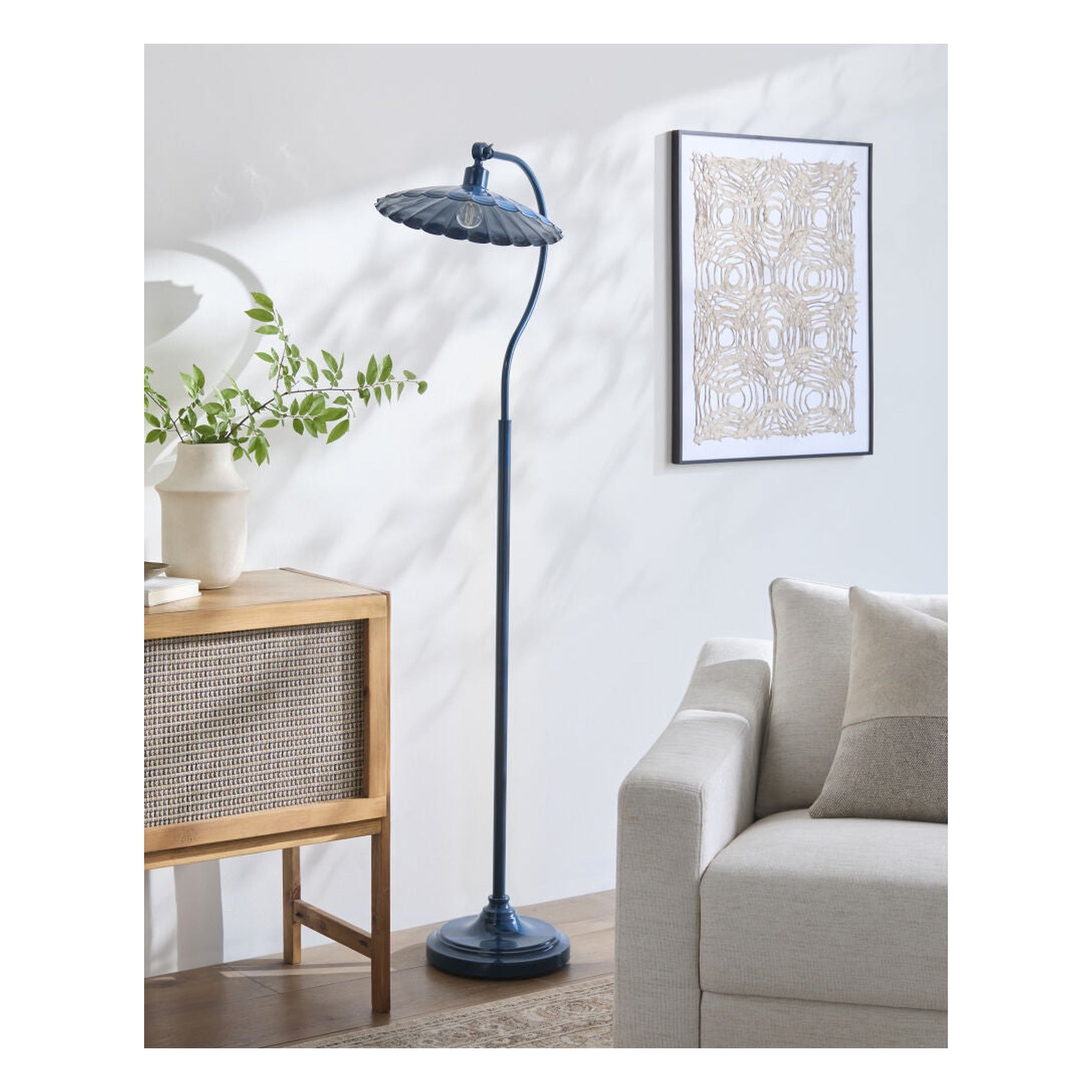 Pavona Accent Floor Lamp PVON-013 - styleshot
