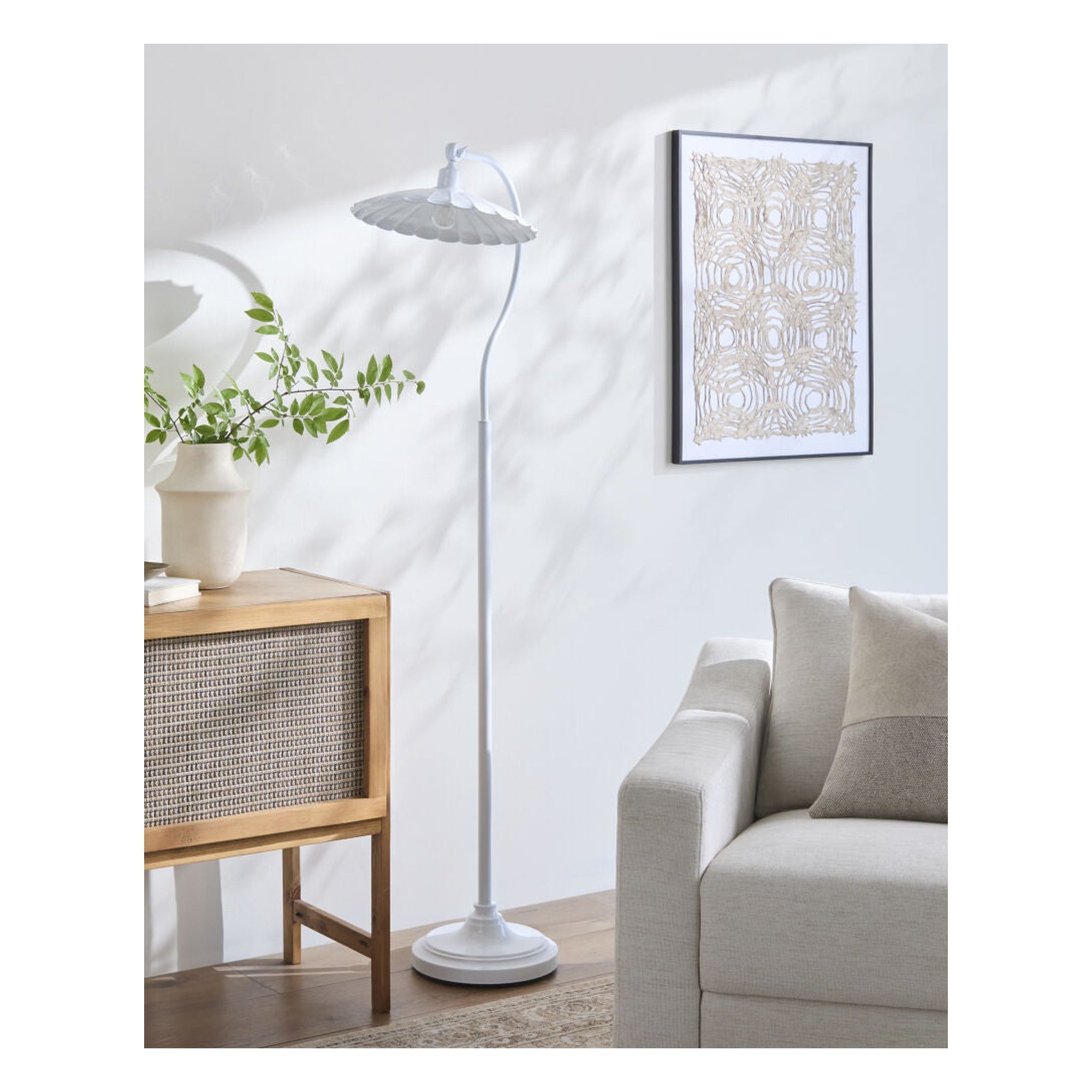 Pavona Accent Floor Lamp PVON-014 - styleshot
