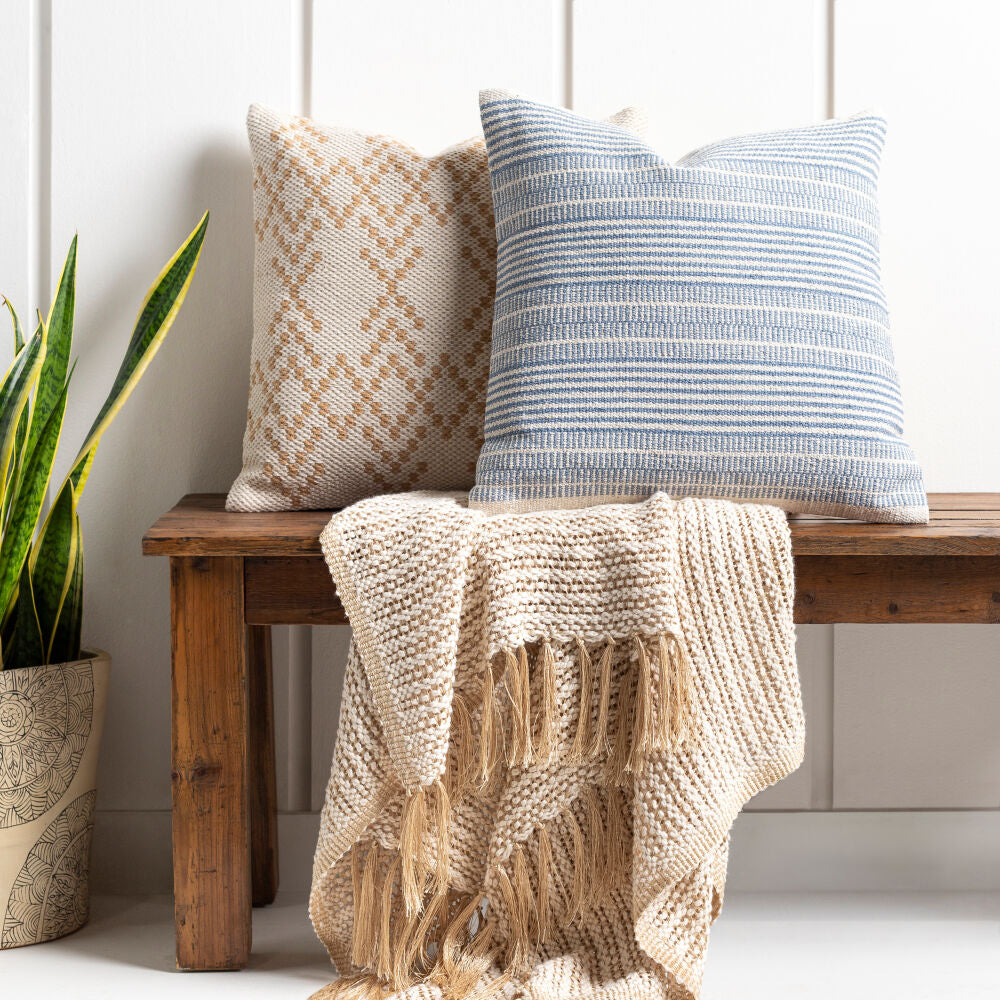 Ryder Accent Pillow RDE-002 - styleshot