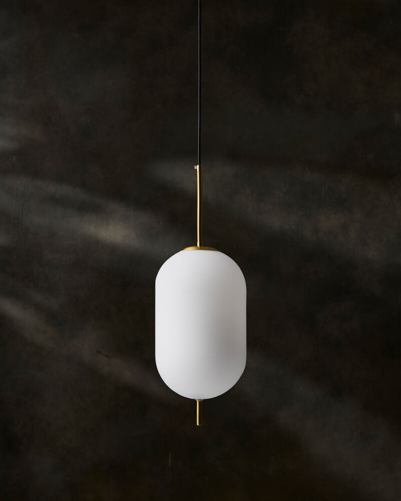 Redon Pendant RED-003 - styleshot