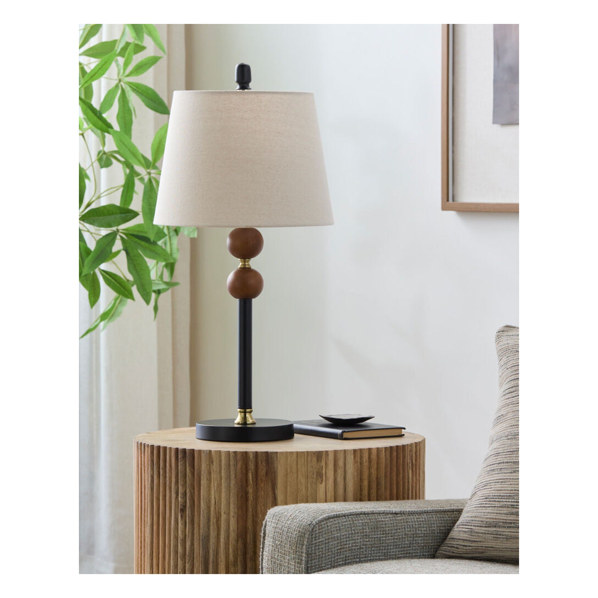 Ragay Accent Table Lamp - styleshot