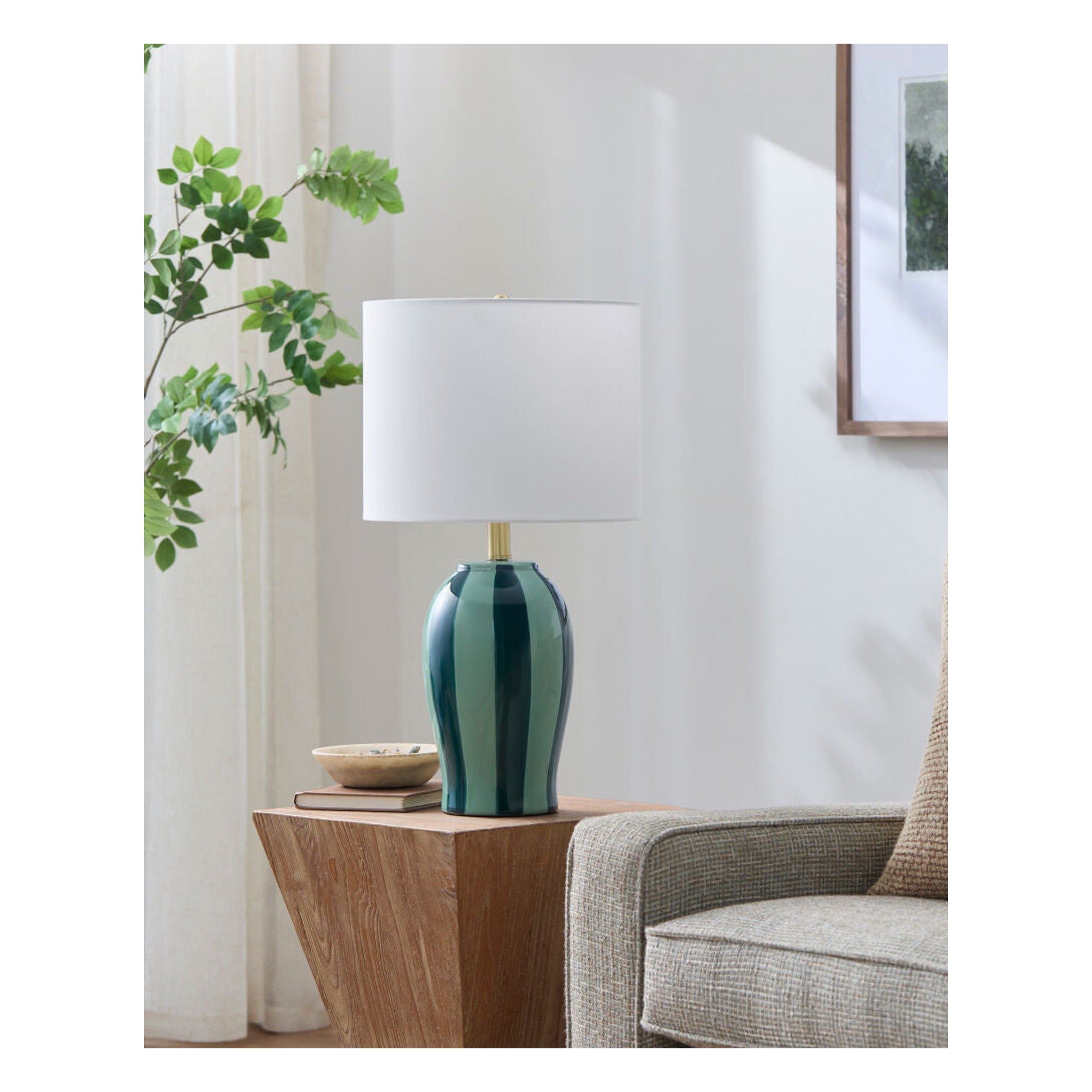 Rethel Accent Table Lamp RHL-005 - styleshot