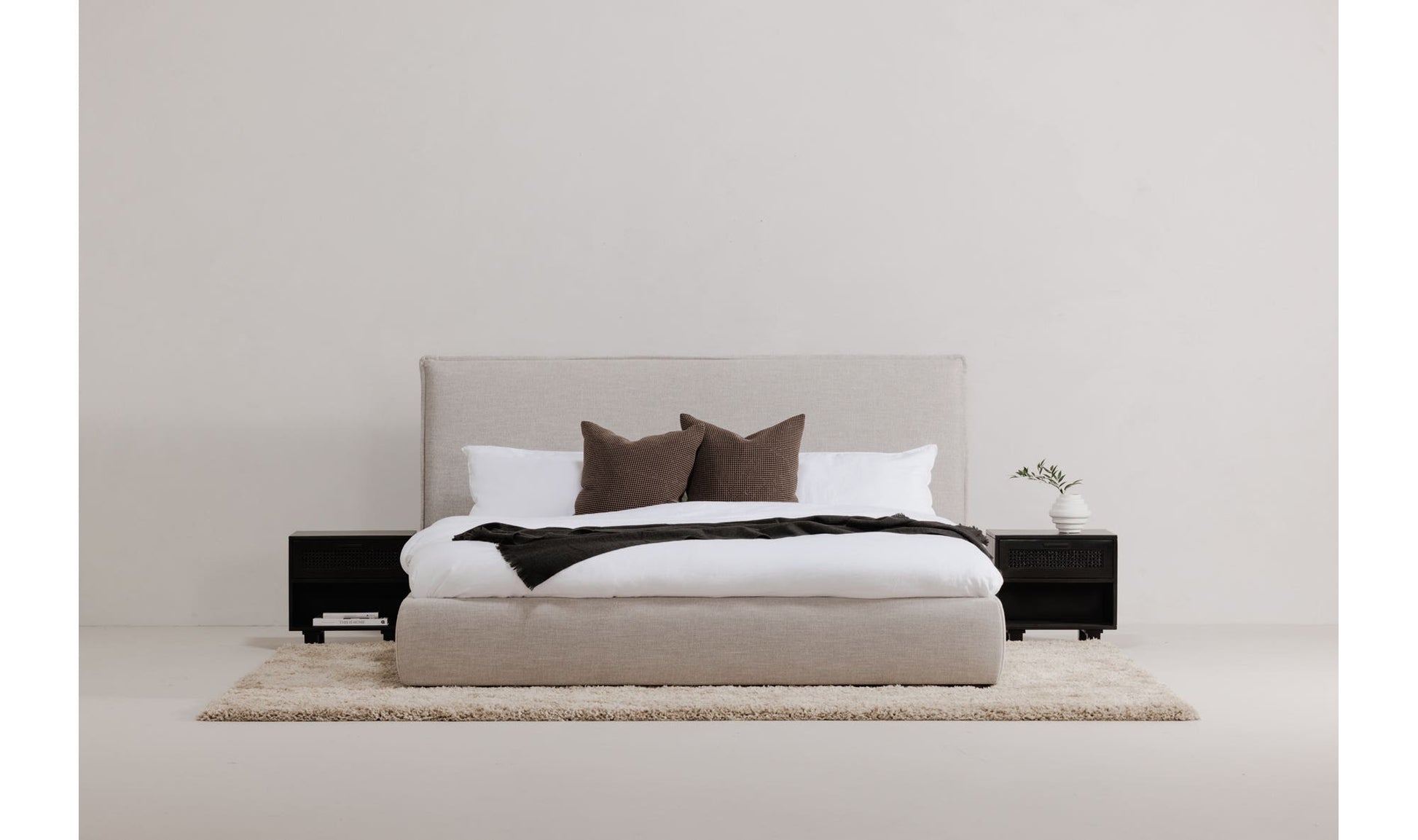 Luzon King Bed Light Grey by Moe's Home Collection - view 7