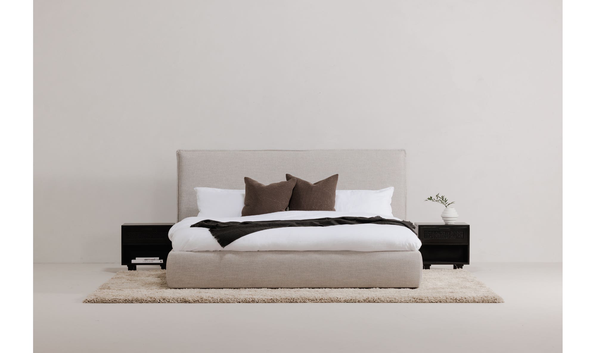 Luzon King Bed Light Grey by Moe's Home Collection - view 7