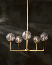 Renato Chandelier - styleshot