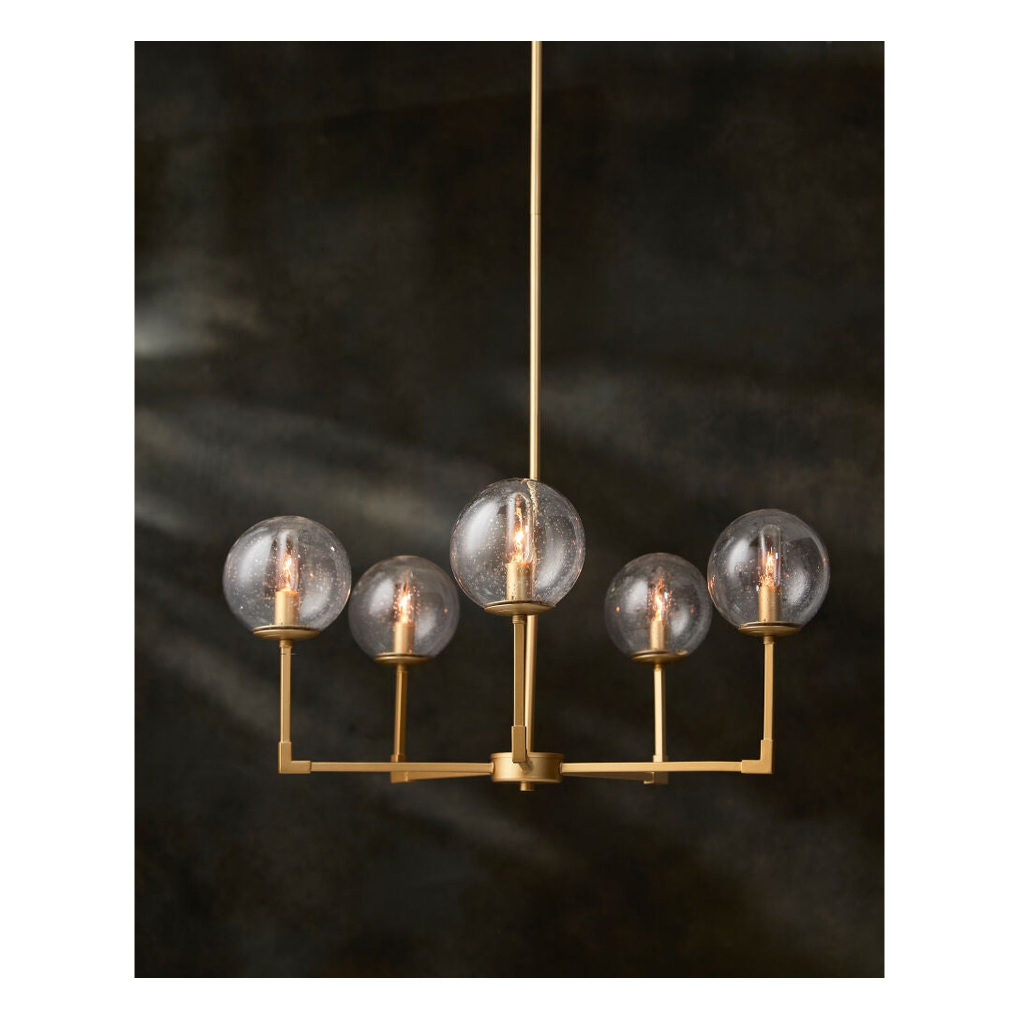 Renato Chandelier - styleshot