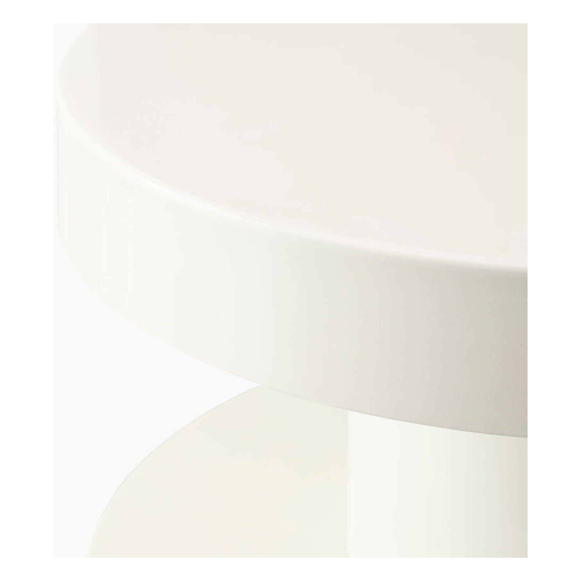 Roth End Table ROTH-002 - corner
