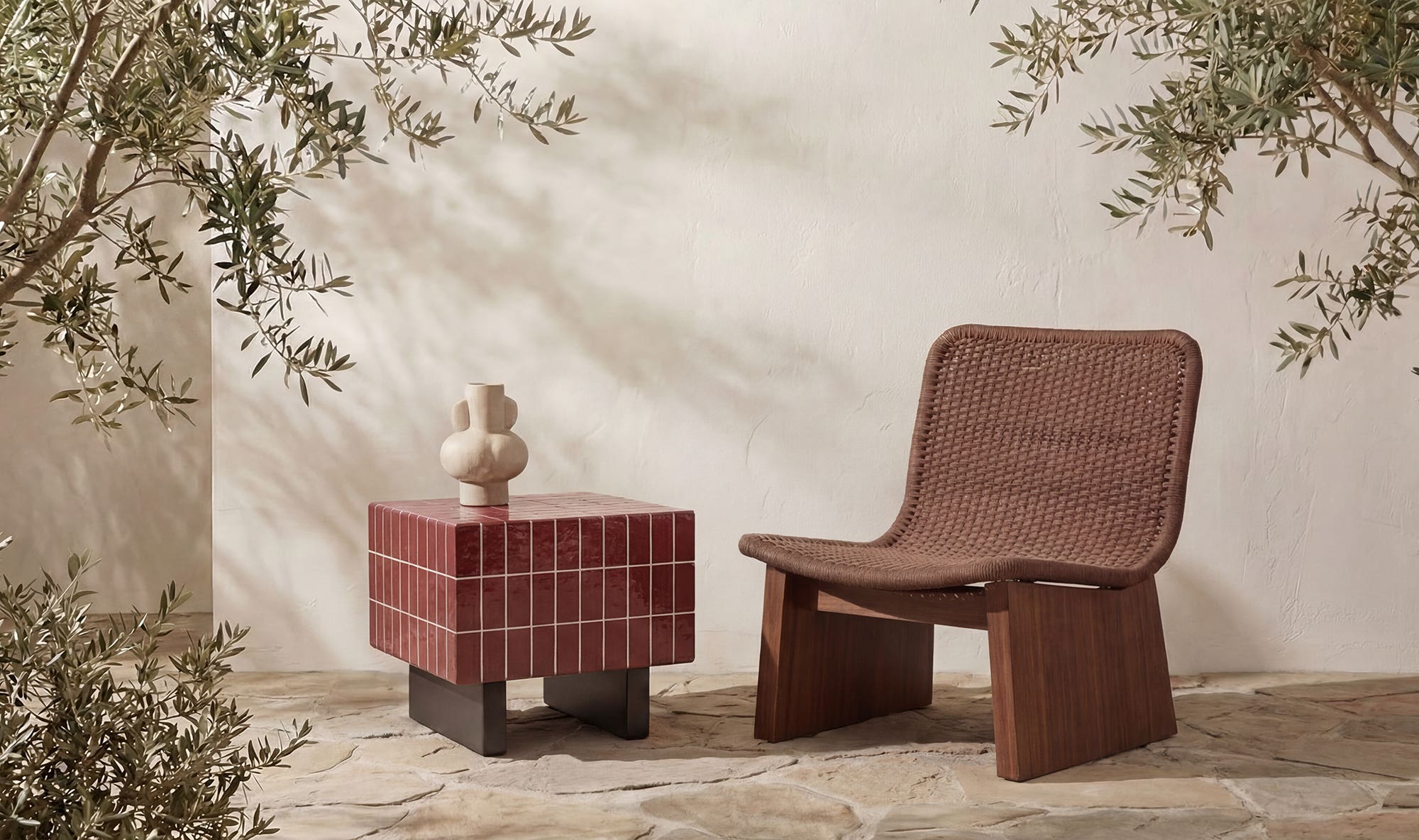Farren Outdoor Side Table Brown by Moe's Home Collection - view 4