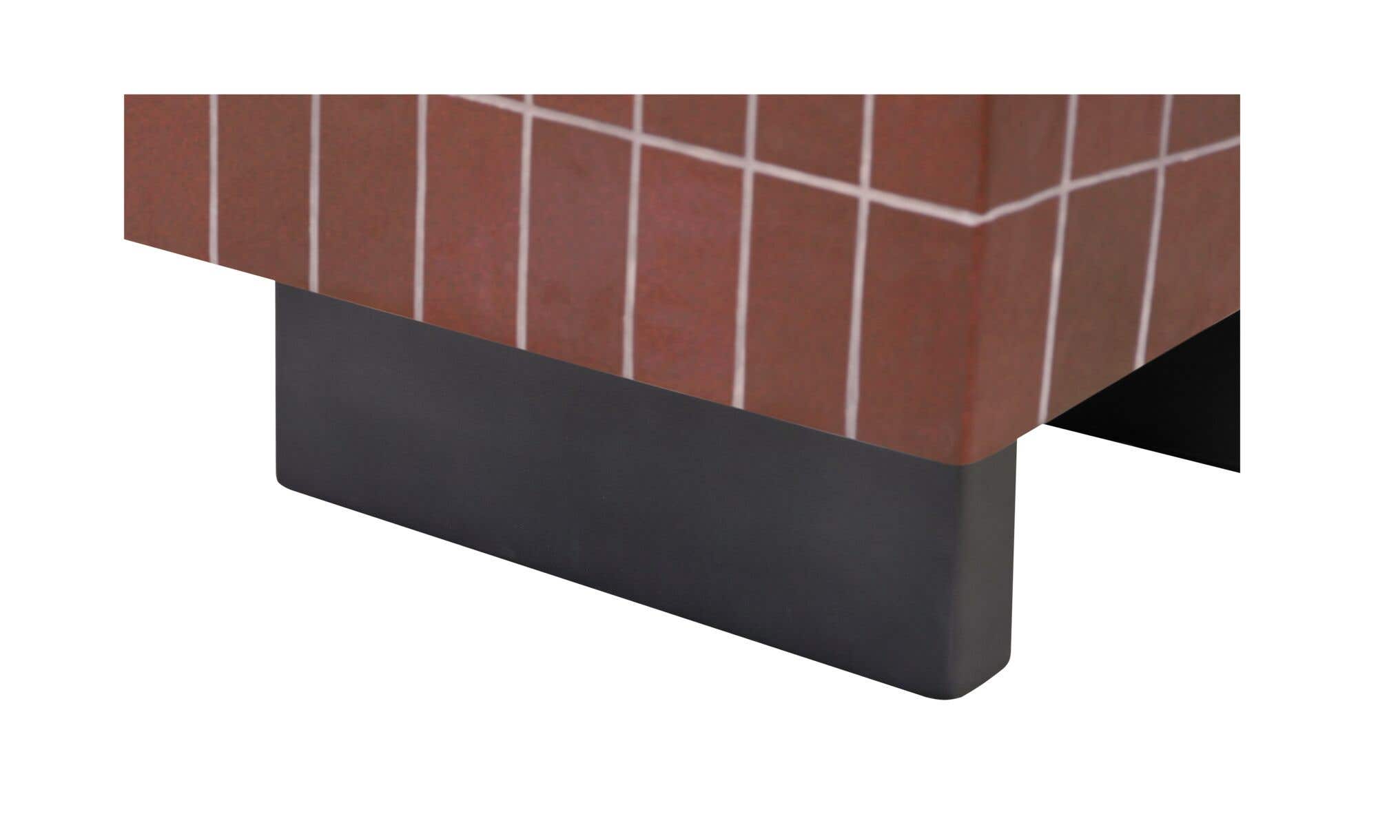 Farren Outdoor Side Table Brown by Moe's Home Collection - view 8