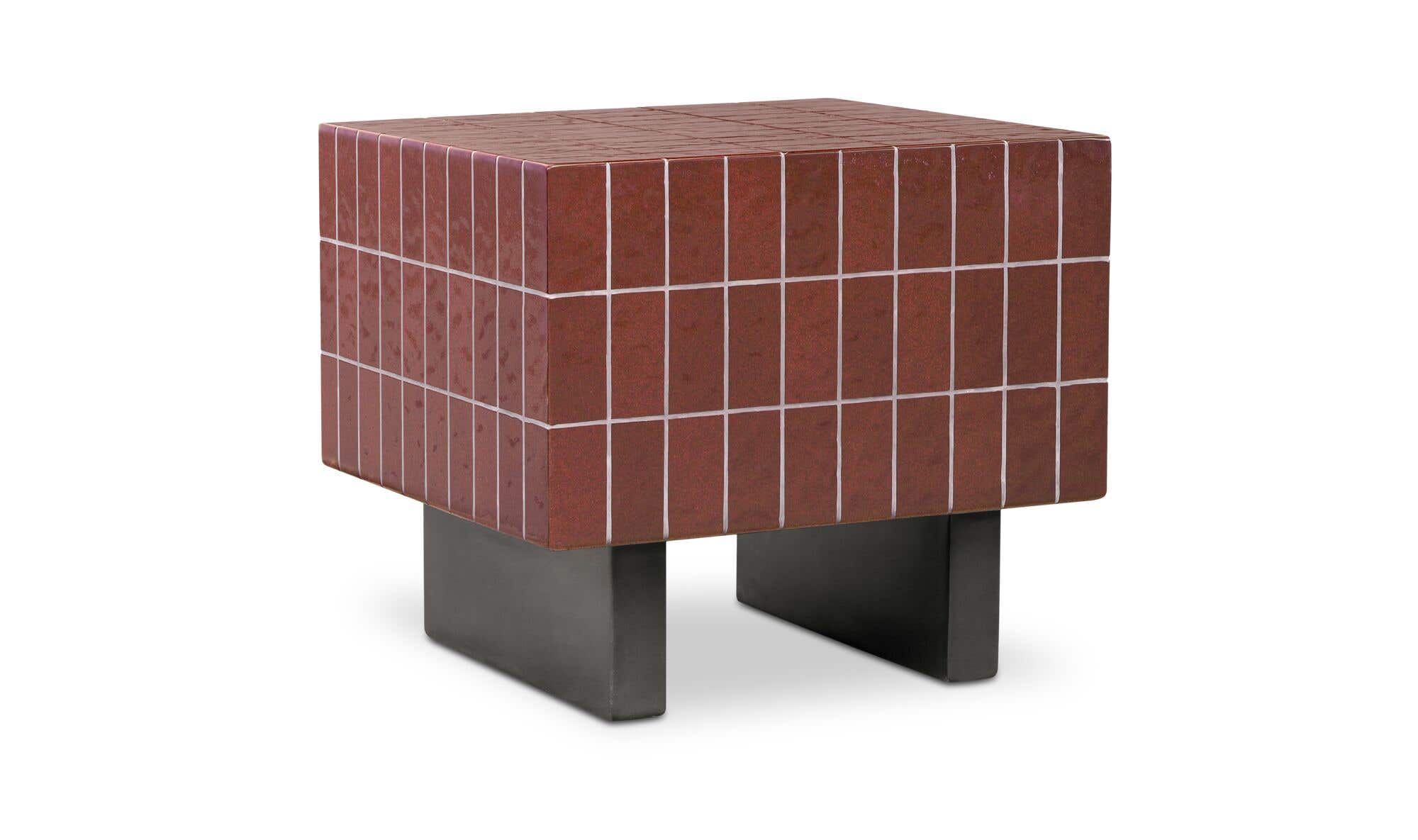 Farren Outdoor Side Table Brown by Moe's Home Collection - view 5