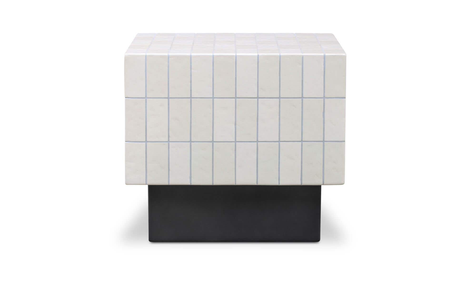 Farren Outdoor Side Table Cream by Moe's Home Collection - view 6
