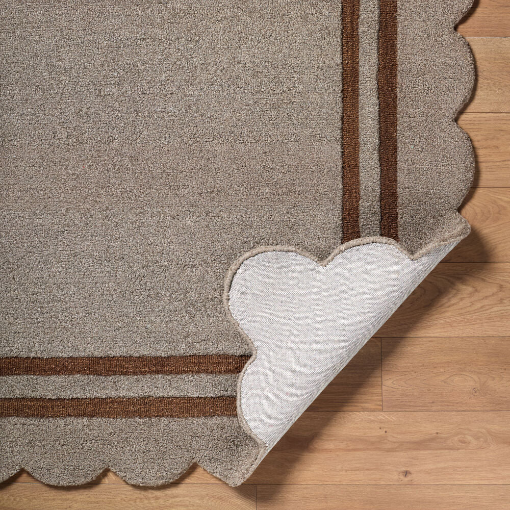 Scalloped Handmade Rug SCP-2303 - fold