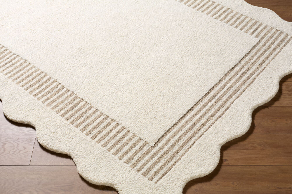Scalloped Handmade Rug SCP-2307 - corner