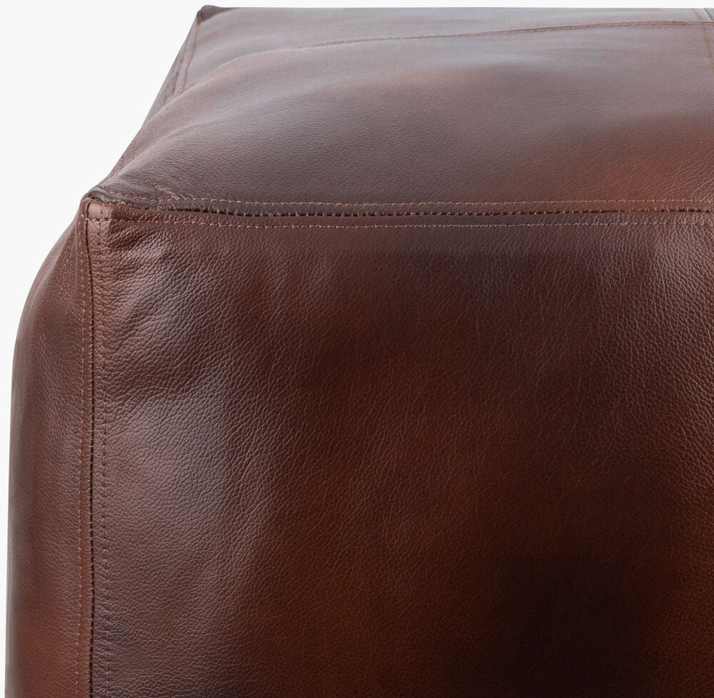 Sheffield Pouf - corner