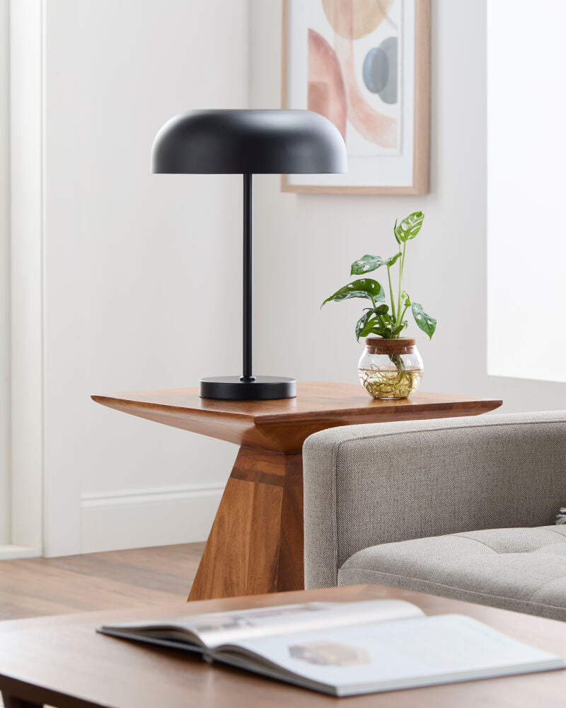 Sukimina Accent Table Lamp - styleshot