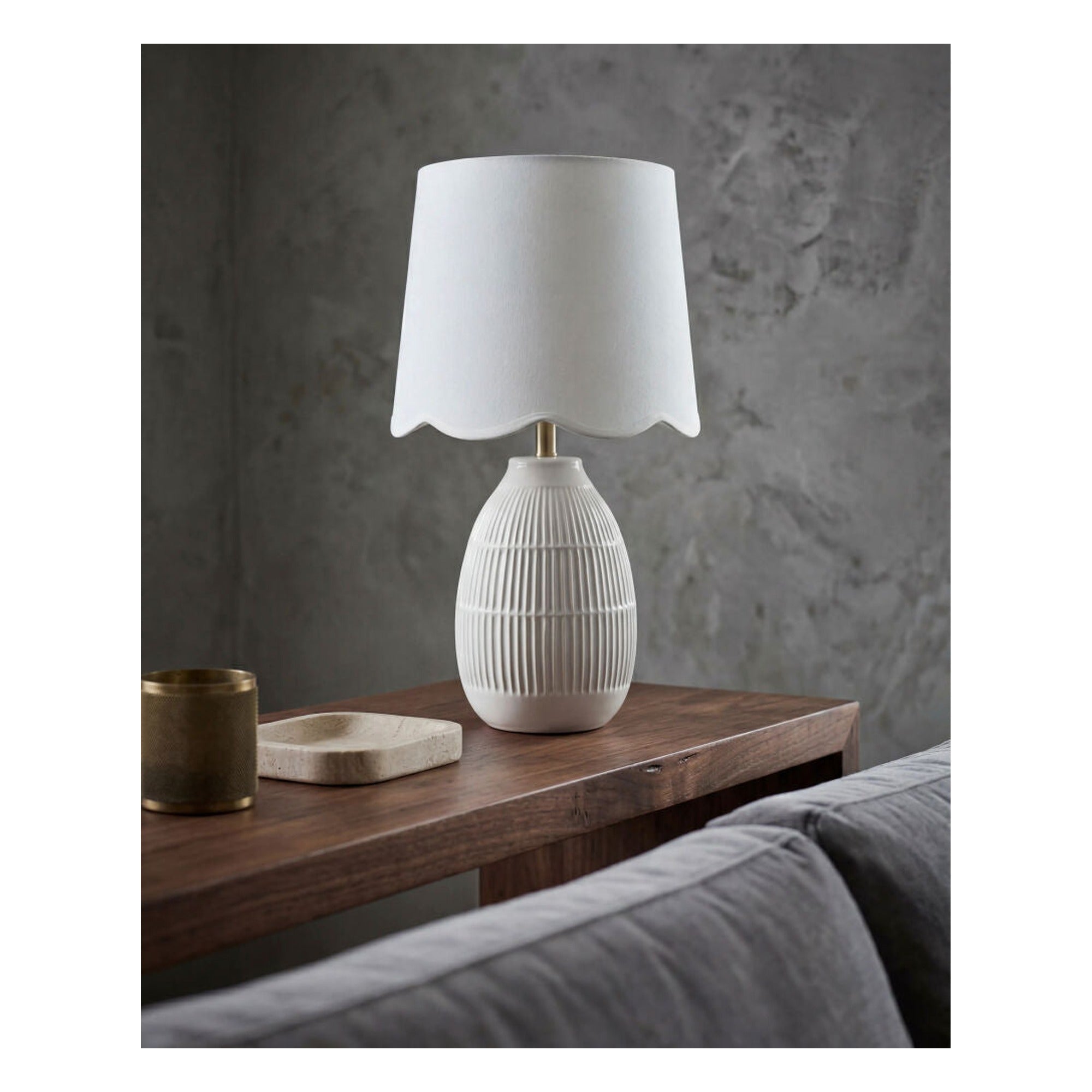 Soleny Accent Table Lamp SLNY-009 - styleshot