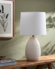 Soleny Accent Table Lamp SLNY-016 - styleshot