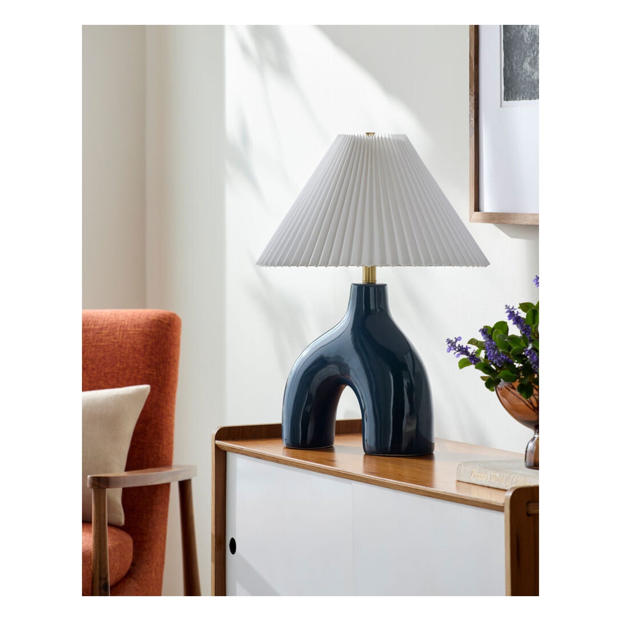 Solara Accent Table Lamp SLR-017 - styleshot