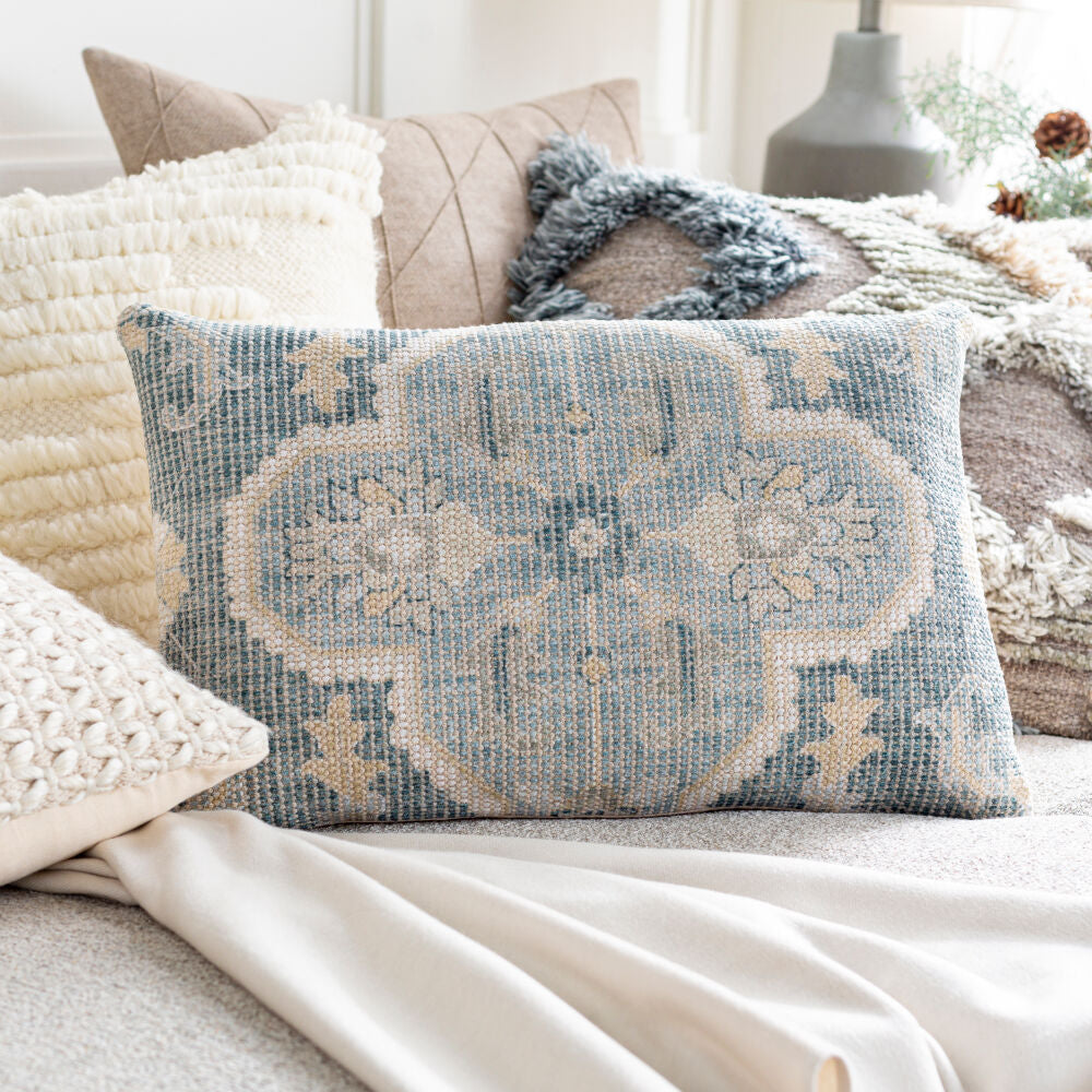 Samsun Lumbar Pillow SMU-003 - styleshot