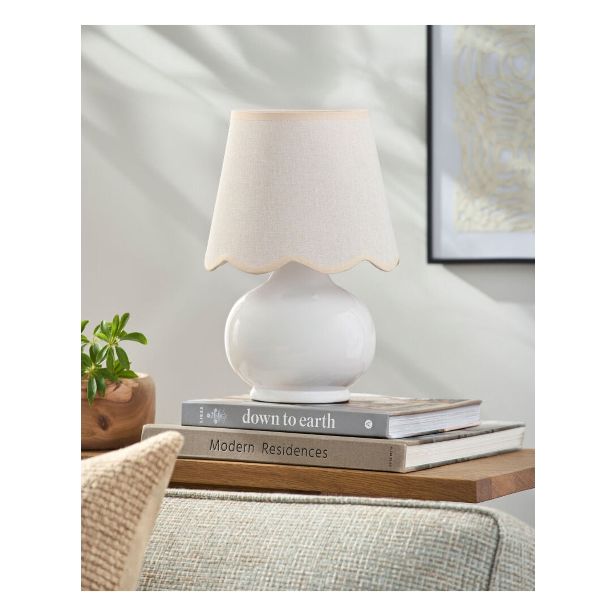 Stella Diminuta Accent Table Lamp STD-046 - styleshot