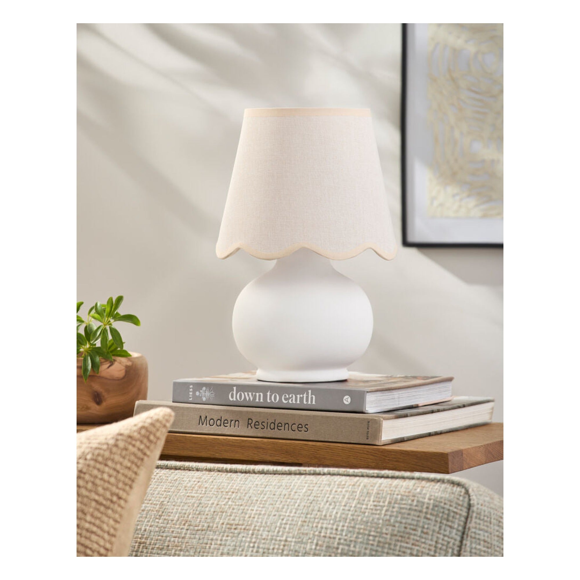 Stella Diminuta Accent Table Lamp STD-053 - styleshot