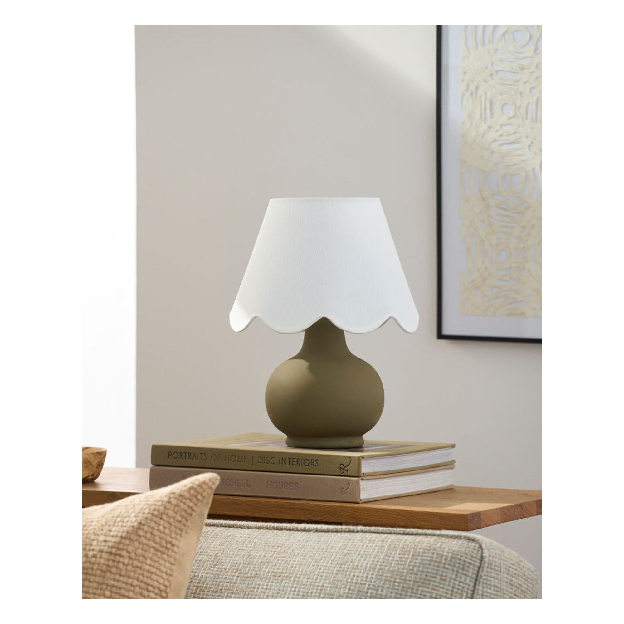 Stella Diminuta Accent Table Lamp STD-068 - styleshot