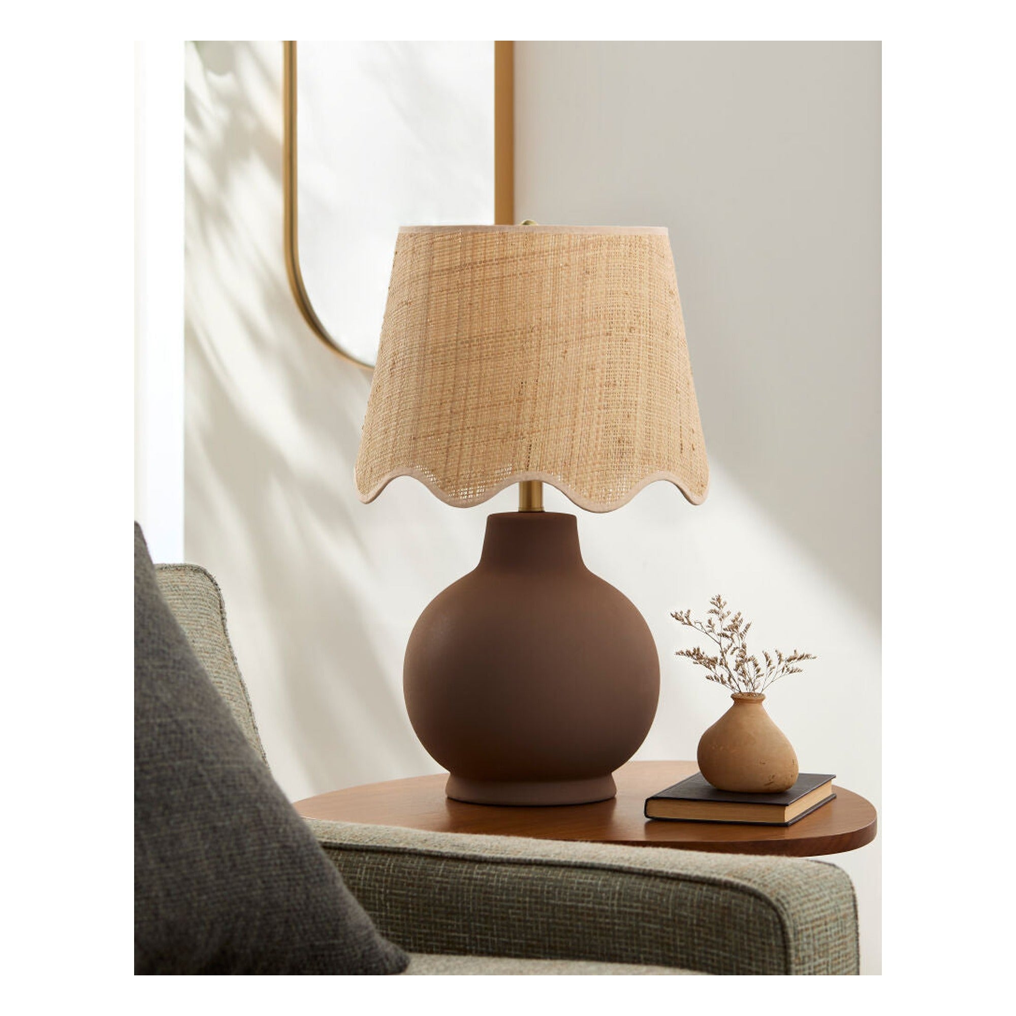 Stella Diminuta Accent Table Lamp STD-086 - styleshot
